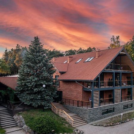 Hotel Róża Wiatrów Węgorzewo Exterior foto
